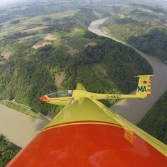 Verortung via Georeferenzierung der Kamera: Aufgenommen in der Nähe von Gemeinde Kirchberg ob der Donau, Österreich in 1100 Meter
